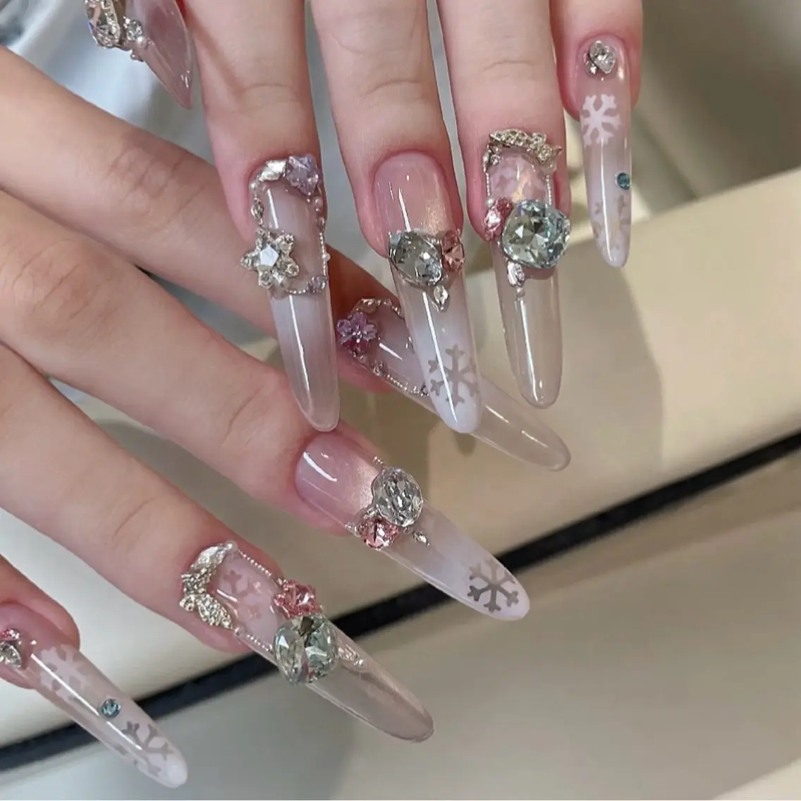 ネイル ハンドネイル D-BEAUTY Nailsalonのネイルデザイン