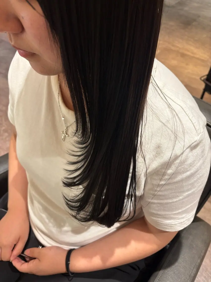 ロング カット 岡山 日菜多のヘアスタイル