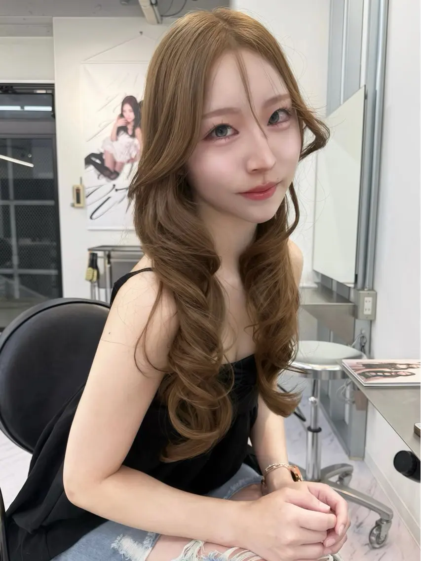 ロング カラー ヘアカラー トリートメント ヘアセット Rita/髪質改善/ ブリーチなしWカラーのヘアスタイル