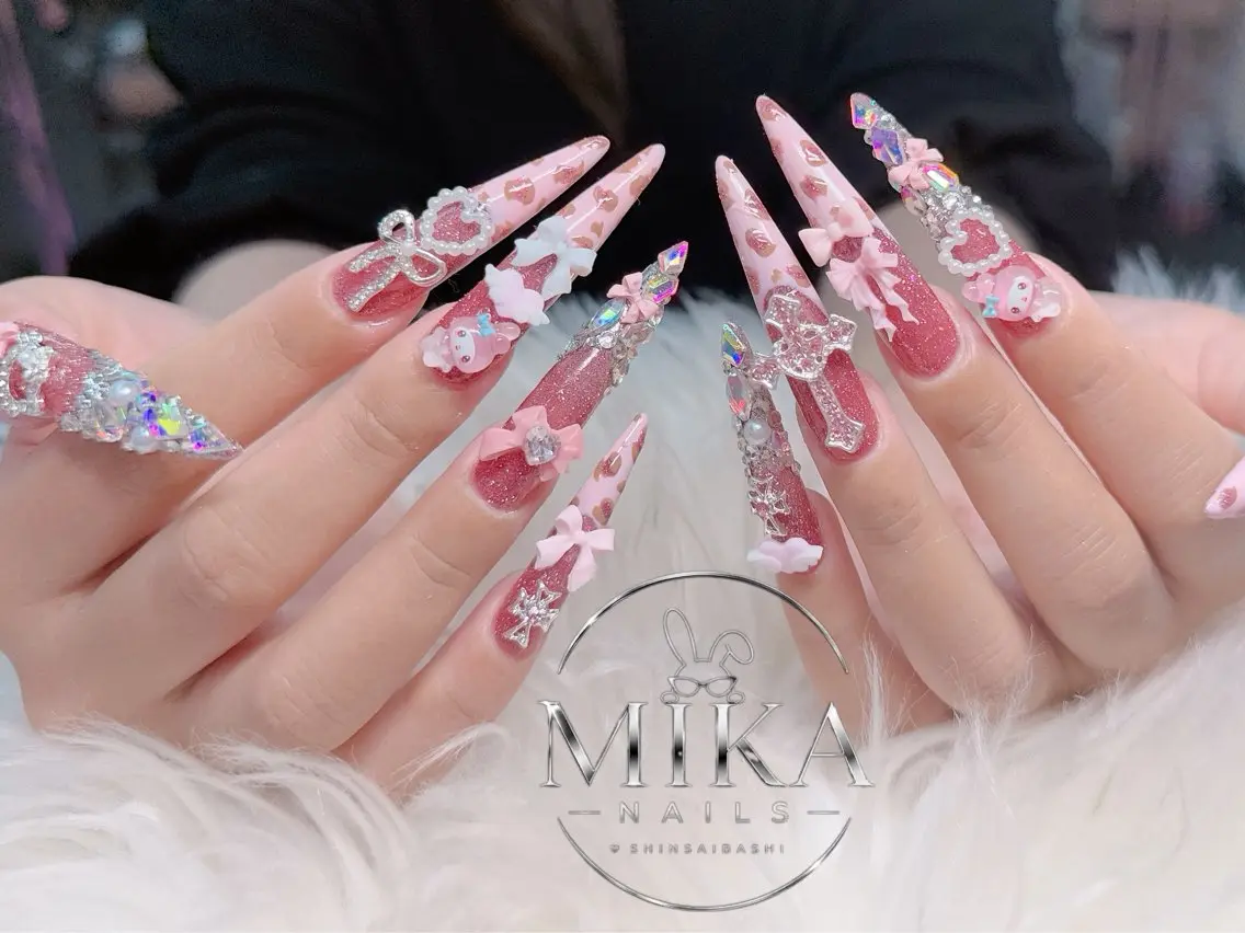 ネイル アートネイル チークネイル ドット フットネイル フレンチネイル ハンドネイル 🎃Rina🍁 Mikaのネイルデザイン