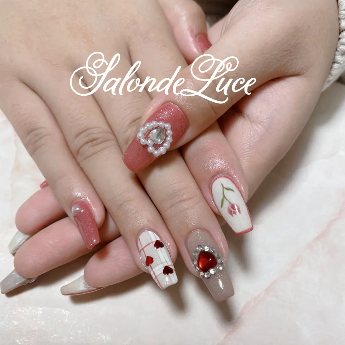 ネイル Salon de Luceのネイルデザイン
