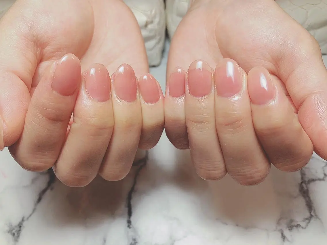 ネイル アートネイル ジェルネイル ニュアンスネイル パラジェル Nailist Honamiのネイルデザイン