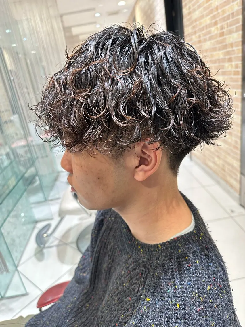 ショート パーマ メンズ メンズパーマ 波巻きパーマ 💈メンズ特化 美容師サキ💈のヘアスタイル
