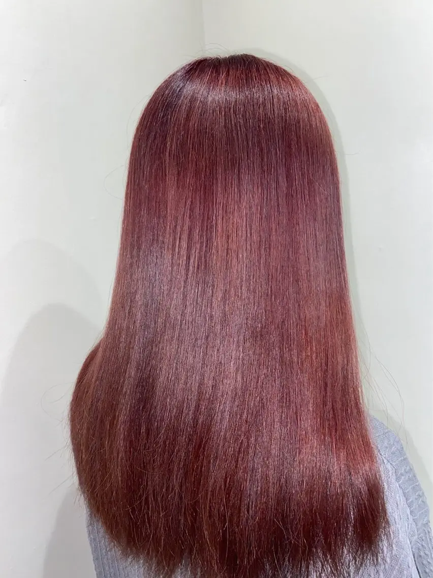 ロング カラー ブラウンカラー レッドカラー レッドブラウン ワタナベ リリコのヘアスタイル