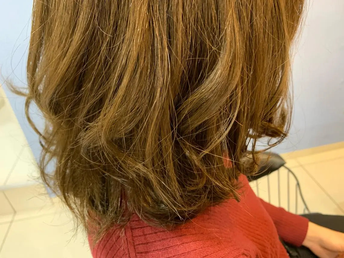 ミディアム 早坂 裕真のヘアスタイル