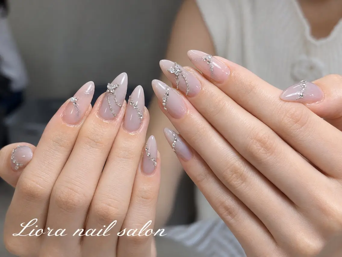 ハンドネイル Liora nailのネイルデザイン