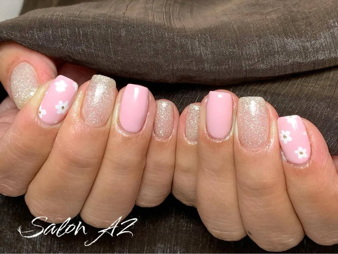 ネイル アートネイル フットネイル フレンチネイル マグネットネイル 持ち込み ハンドネイル salon AZのネイルデザイン