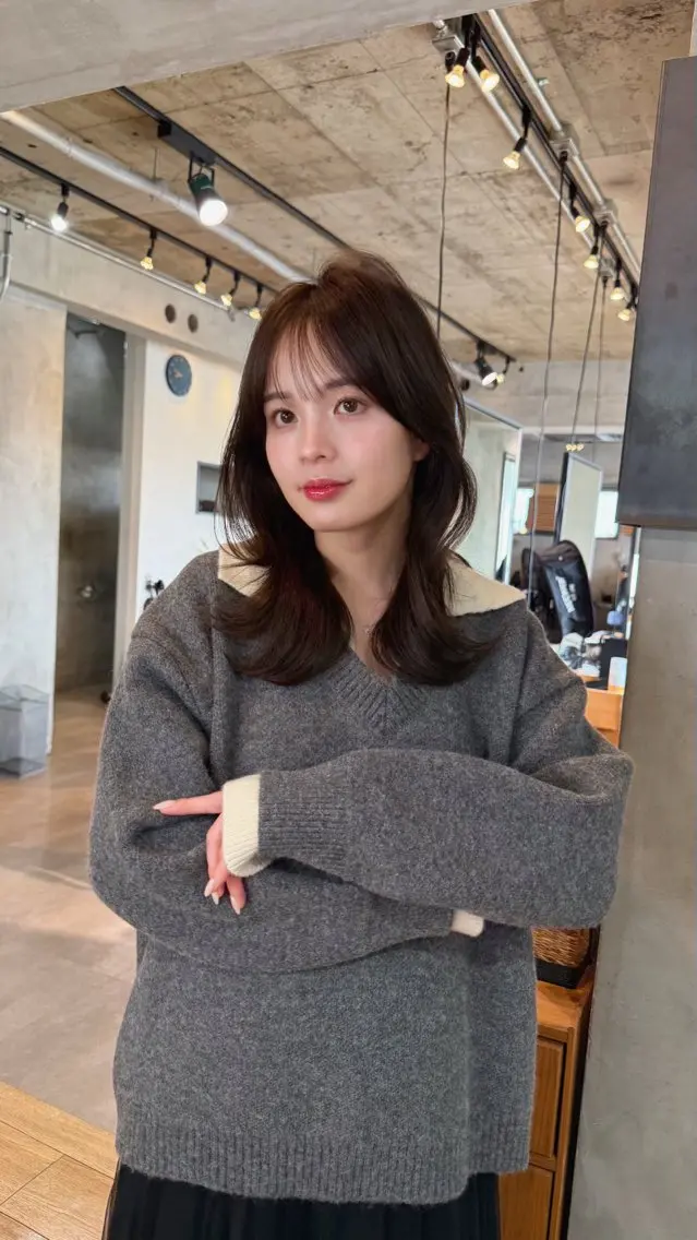 セミロング カラー グレージュ レイヤーカット カット ヘアカラー トリートメント ヘッドスパ 髪質改善カラーサロン 代表　KOHEIのヘアスタイル