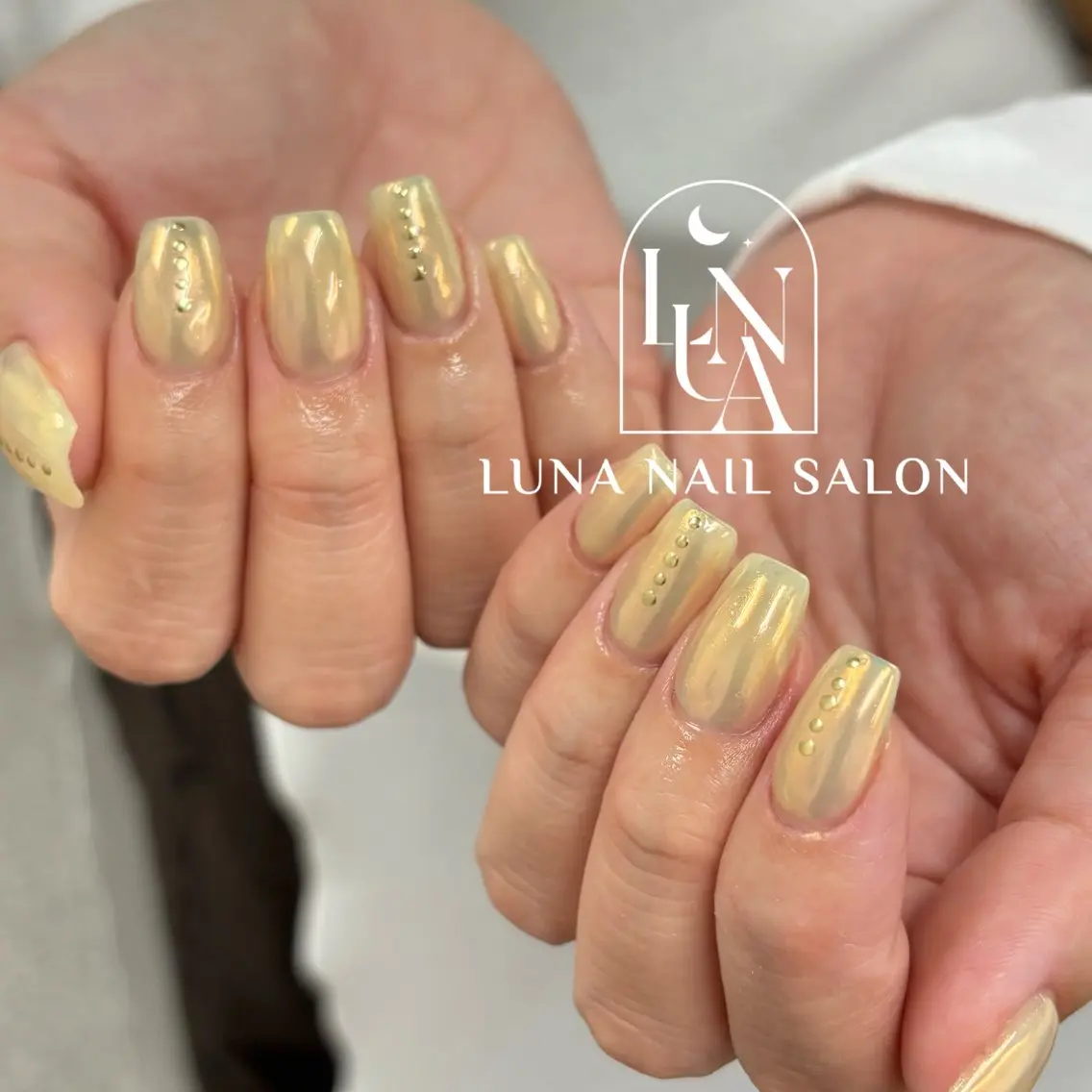 ネイル アートネイル フレンチネイル ジェルネイル ガラスフレンチ 韓国ネイル ハンドネイル ハンドケア LUNA Nail salon💕のネイルデザイン
