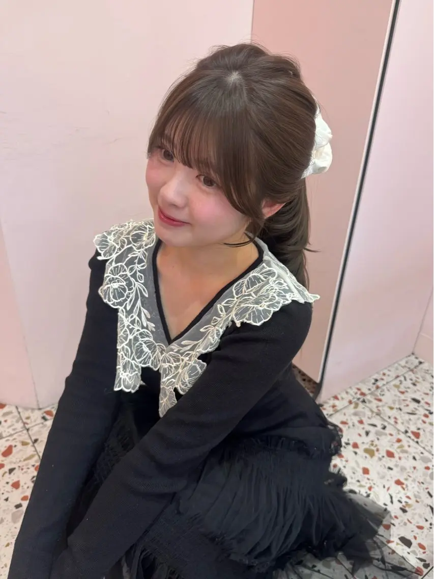 ロング ロングレイヤー アッシュ アッシュブラウン くびれヘア ハッシュカット カット ヘアカラー トリートメント 顔周り/透明感カラー REINA𓍯のヘアスタイル