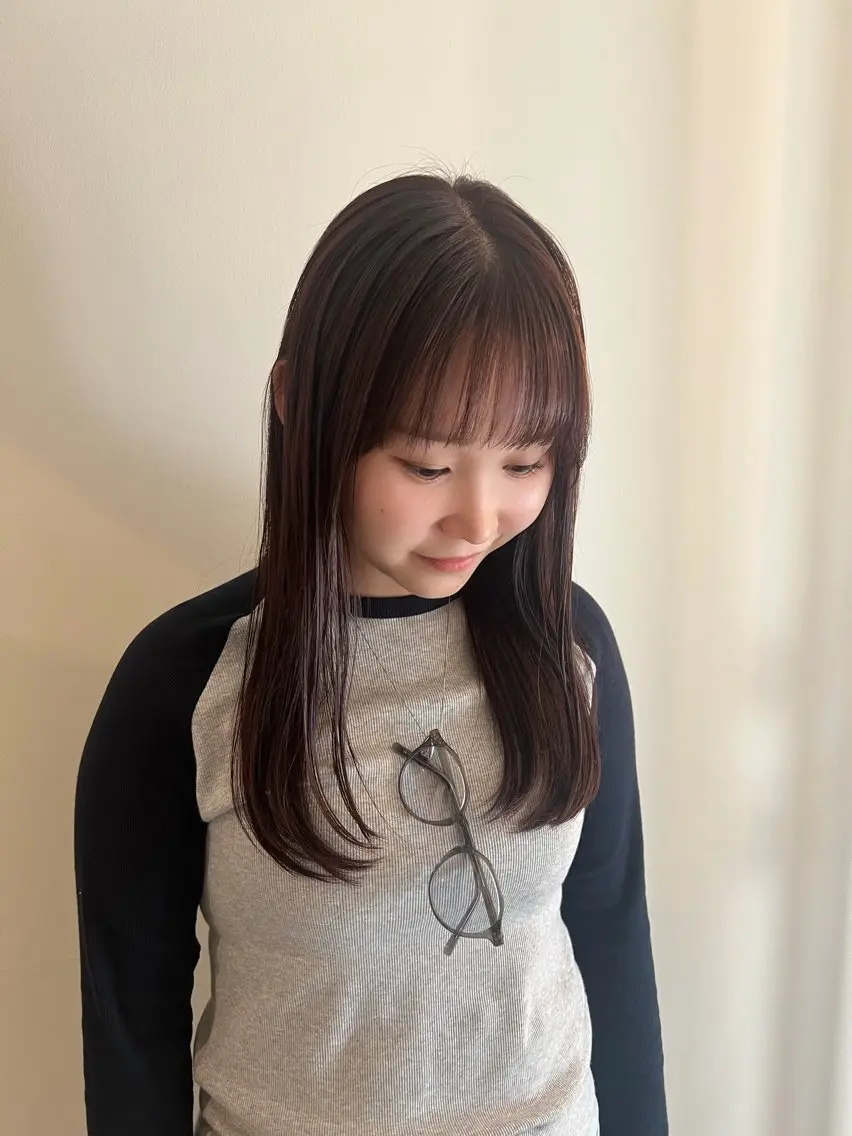ロング カラー ブラウンカラー レッドカラー カット ヘアカラー トリートメント 工藤 梨花のヘアスタイル
