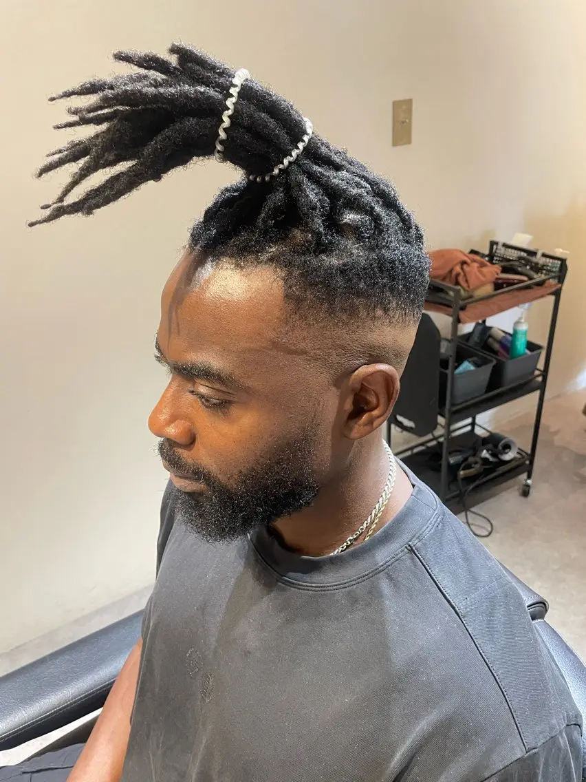 ショート 下山 けいんのヘアスタイル