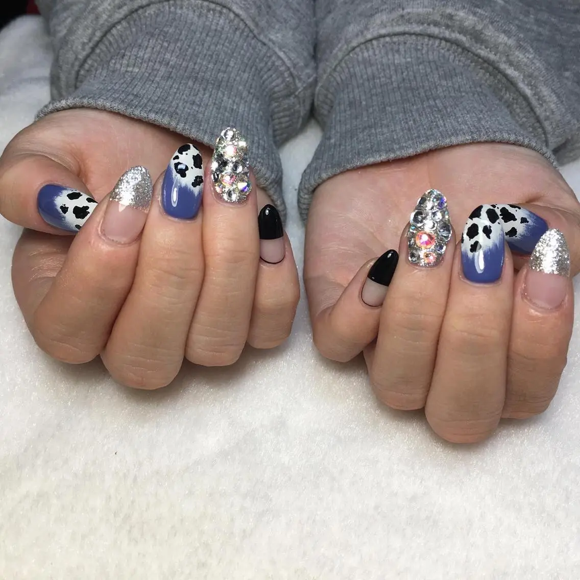 ネイル ストーンネイル ハンドネイル kipinail 川﨑えりかのネイルデザイン