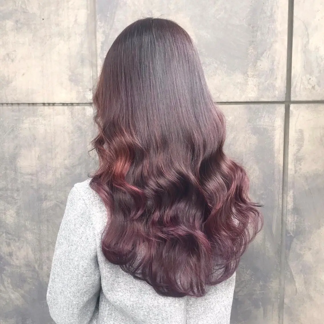 ロング カラー ブリーチ グラデーションカラー ラベンダーカラー ヨシンモリ ムルギョル巻き K-POP好き美容師 🇰🇷Kai.Yのヘアスタイル