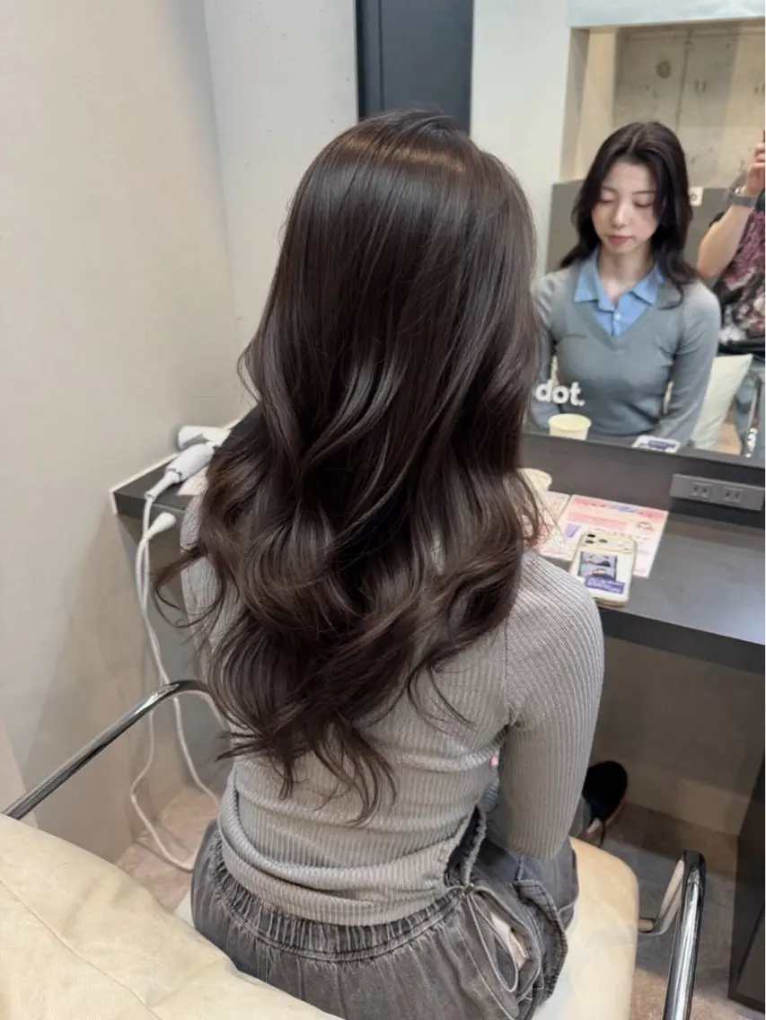 ロング カラー 透明感カラー🫧／ Ke-naのヘアスタイル