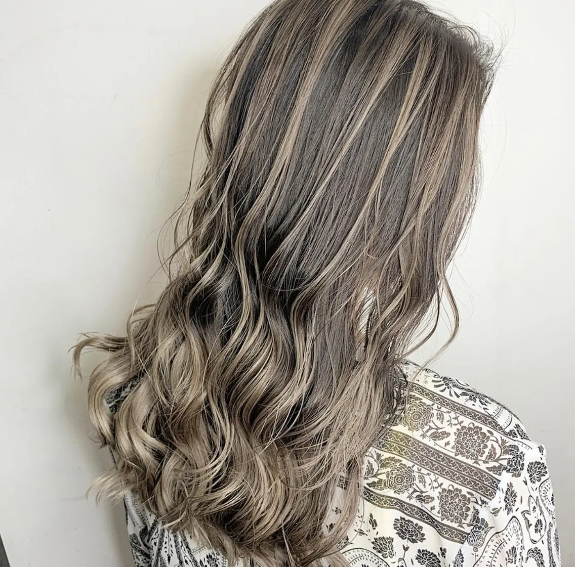 カラー 🌿大内雅斗 🌿韓国ヘアのヘアスタイル