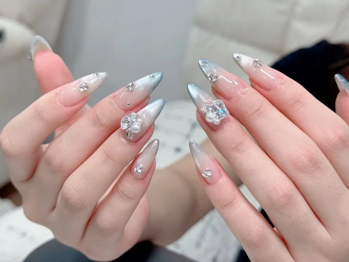 ネイル ハンドネイル FLYNail 梅田店のネイルデザイン