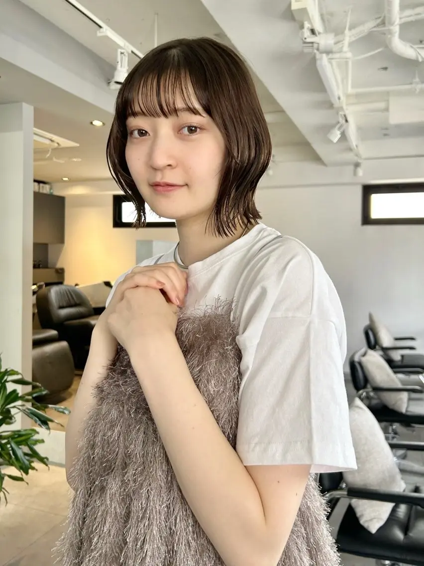 ショート カラー 切りっぱなしボブ ボブ くびれヘア 縮毛矯正 池袋/小顔レイヤー/ 顔まわり/taigaのヘアスタイル