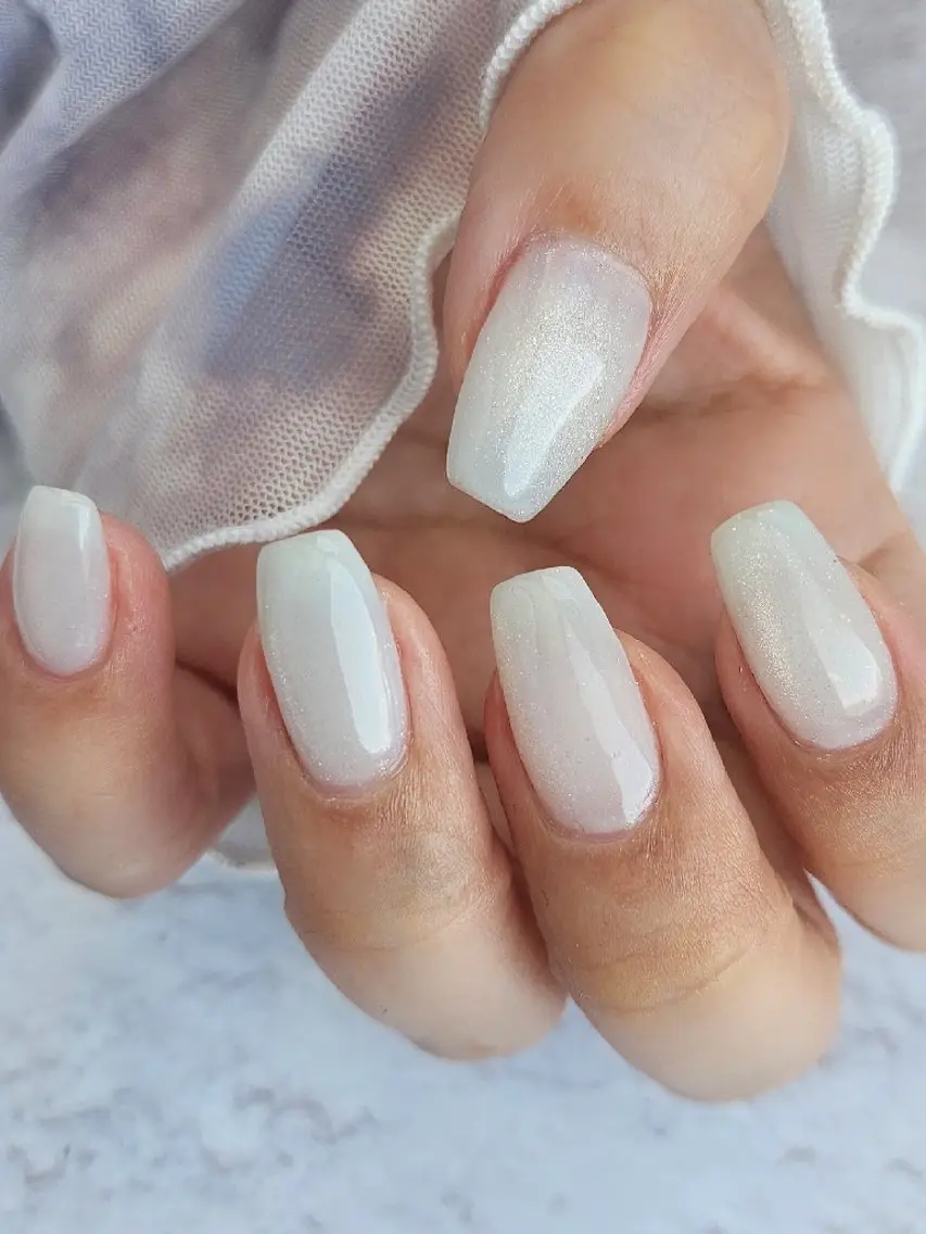 ネイル ジェルネイル マグネットネイル ピンク ホワイト ハンドネイル Noah'snail   のネイルデザイン