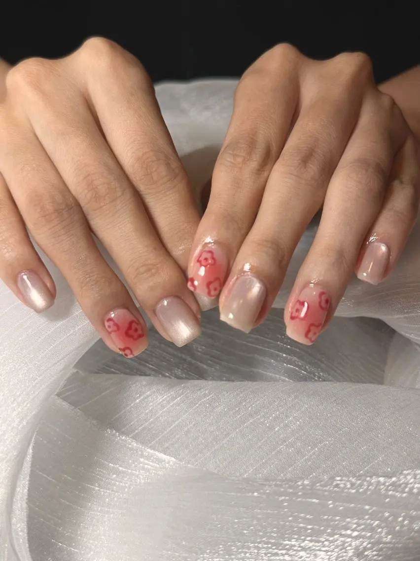 ネイル マグネットネイル ハンドネイル アヤカ🫧‪ Chapi.nailのネイルデザイン