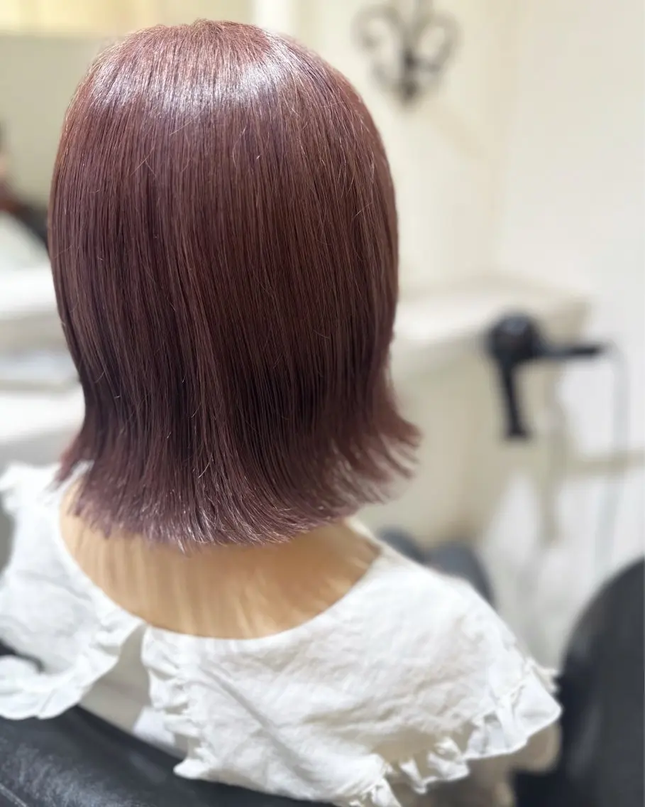 ミディアム カラー ブリーチ ケアブリーチ ラベンダーカラー ラベンダーピンク ピンクカラー カット ヘアカラー トリートメント 荒木 ひろかのヘアスタイル