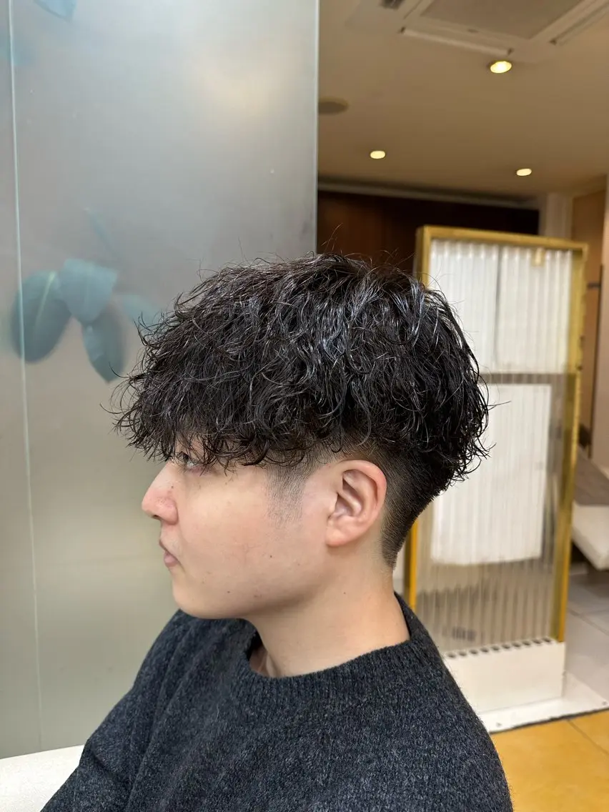 パーマ メンズ メンズパーマ プードルパーマ 波巻きパーマ プードルパーマ タカセ レンのヘアスタイル