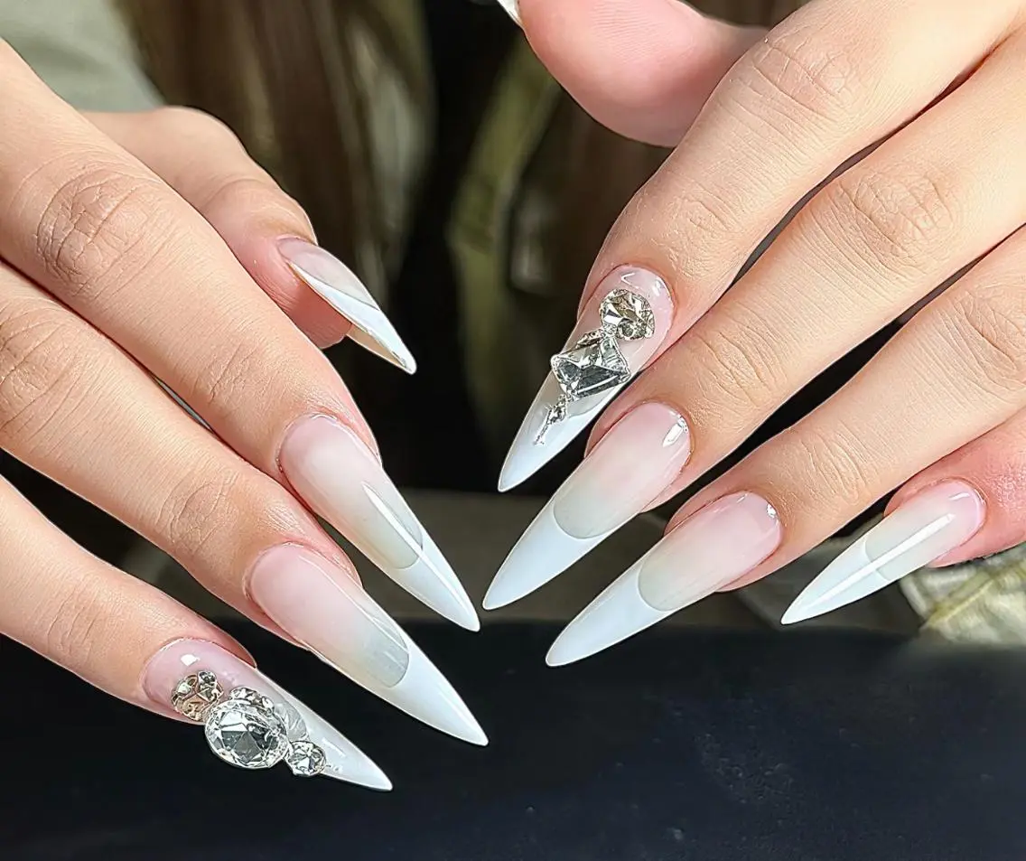 ネイル ハンドネイル ハンドケア 🍑 momo_nailのネイルデザイン