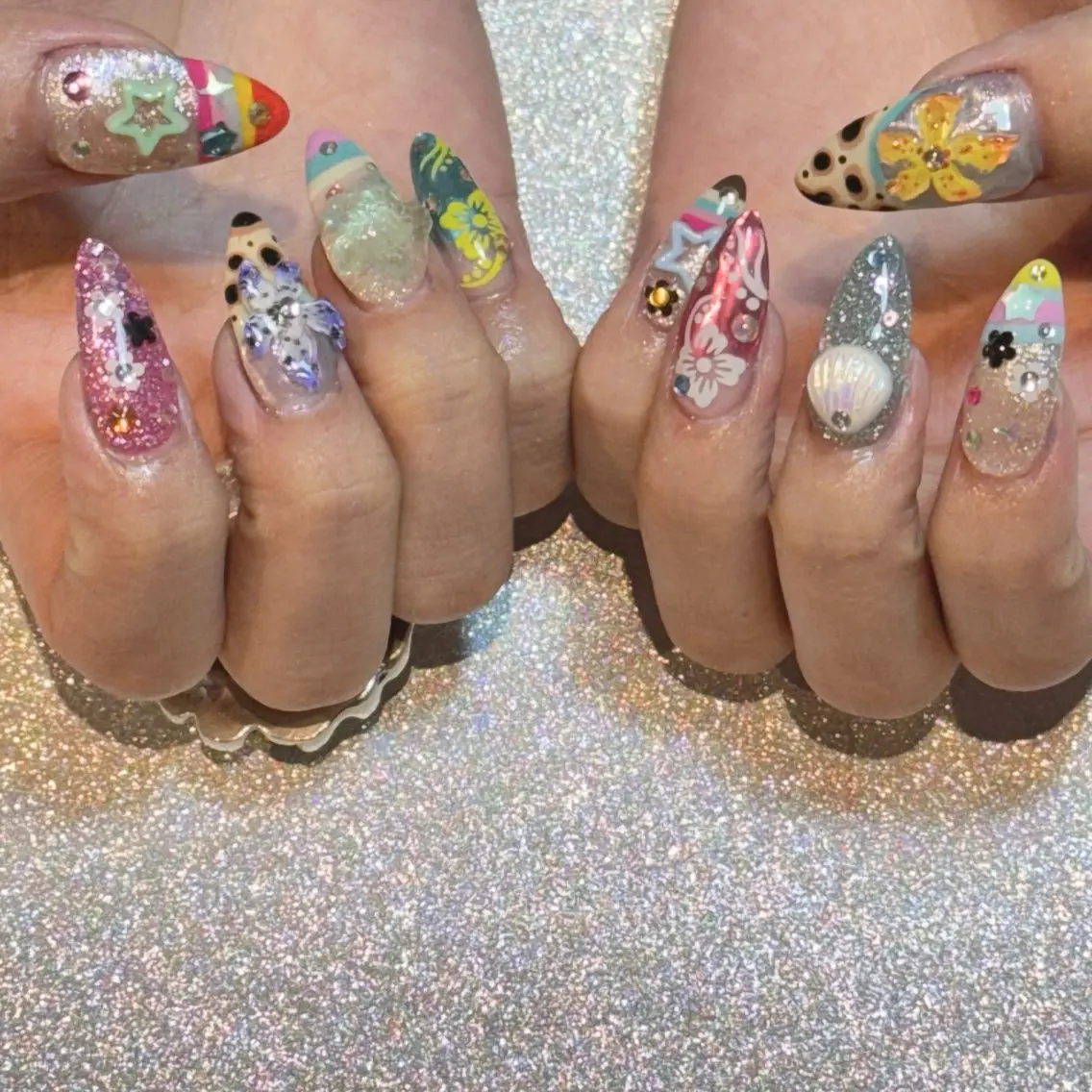 ネイル brodia nails m_riのネイルデザイン