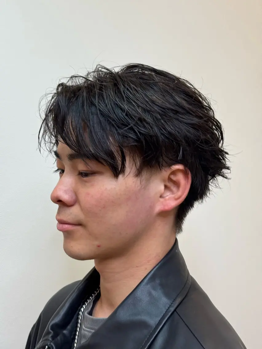 メンズ フェザーパーマ メンズパーマ パーマ特化 山本悠世のヘアスタイル
