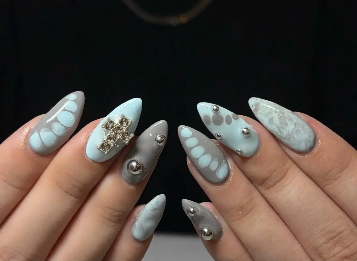 ネイル Nailist Rinaのネイルデザイン