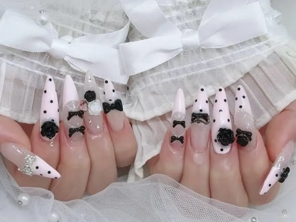ネイル ジェルネイル 韓国ネイル 持ち込み オフィスネイル ワンホンネイル MiO Nailのネイルデザイン