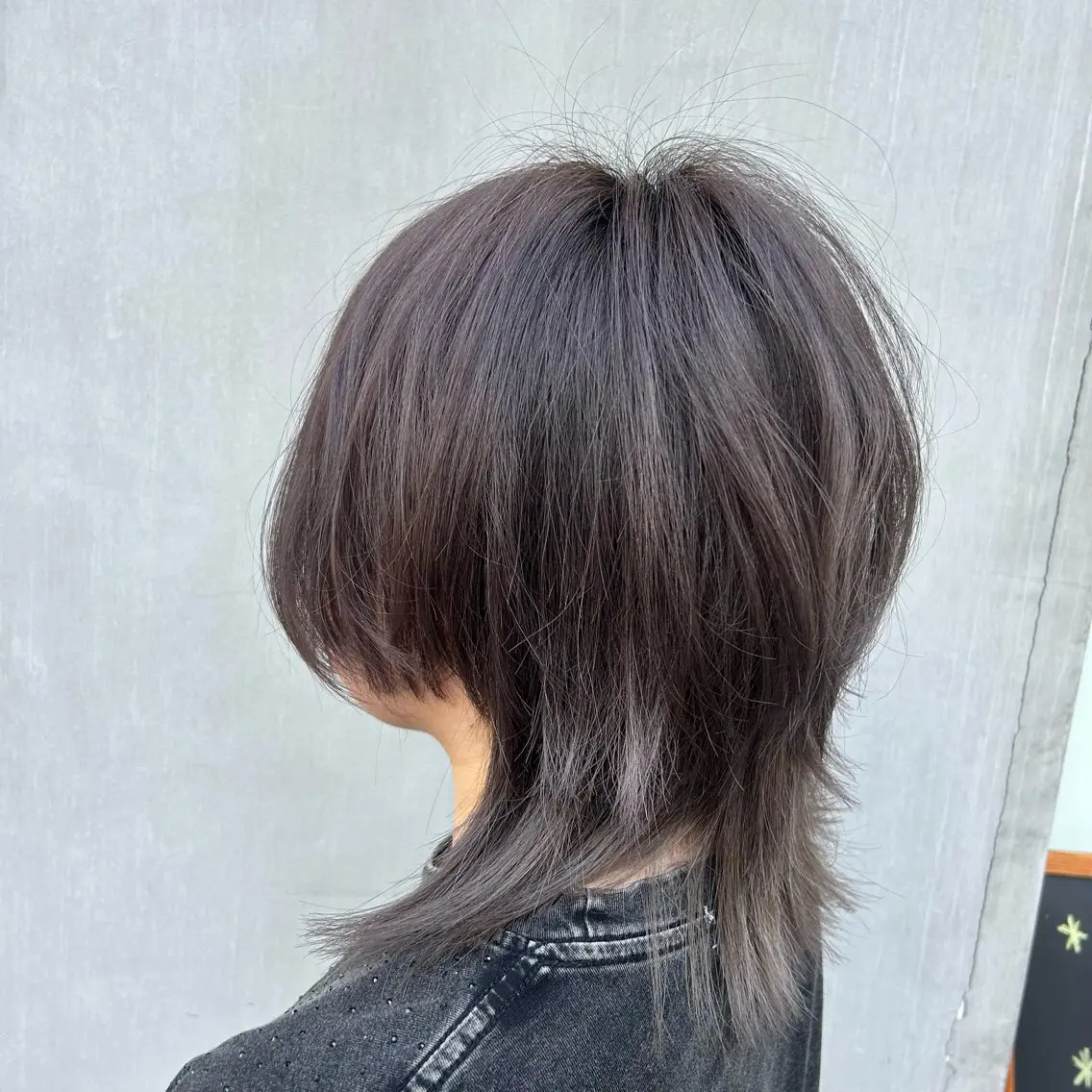 ミディアム カラー カット ヘアカラー トリートメント 若狭 彩花のヘアスタイル