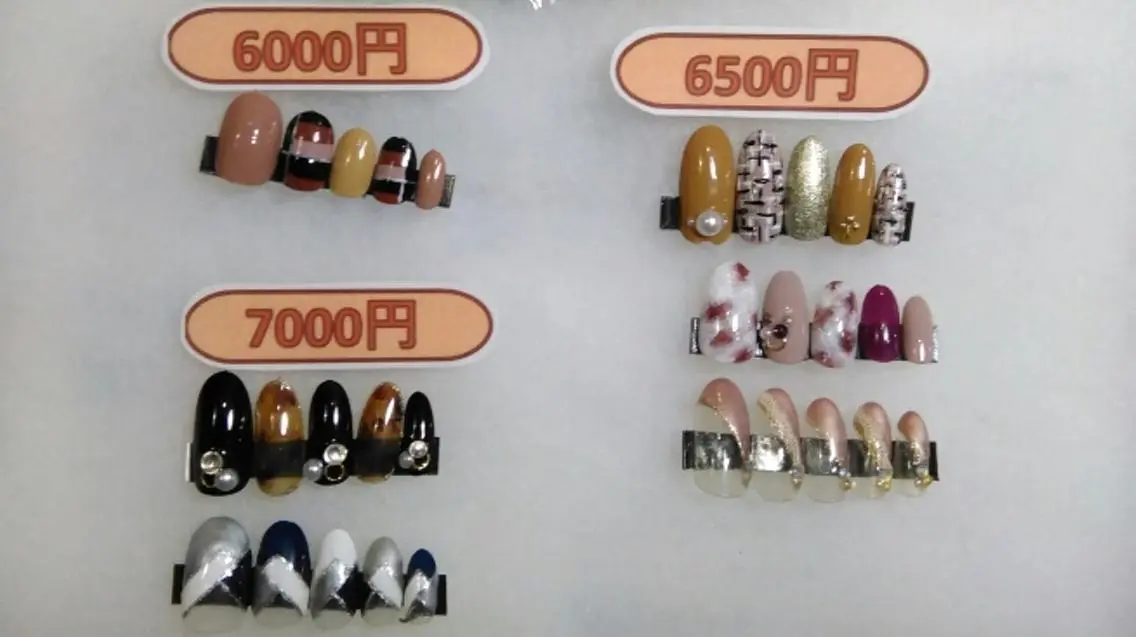 ネイル ネイルサロン Cureのネイルデザイン