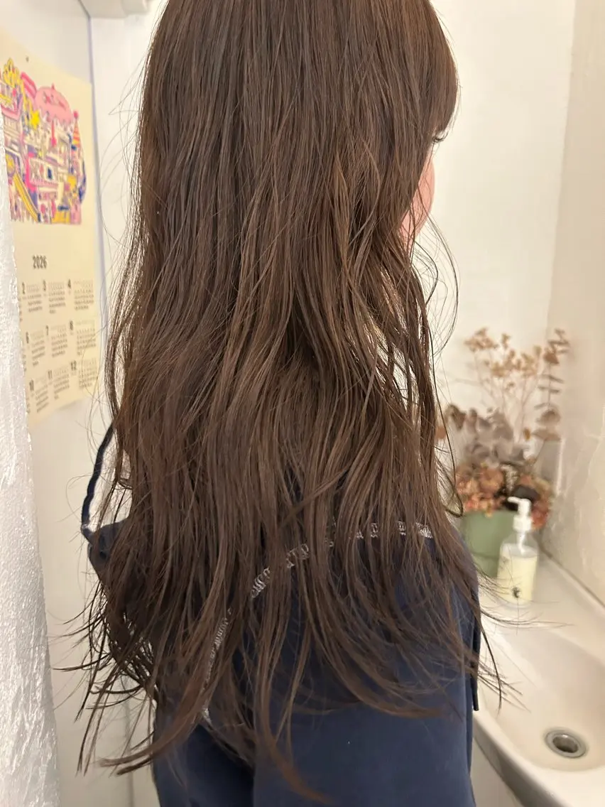 ロング カラー ブラウンカラー オリーブブラウン カット ヘアカラー maho/垢抜け カラーパーマメイクのヘアスタイル