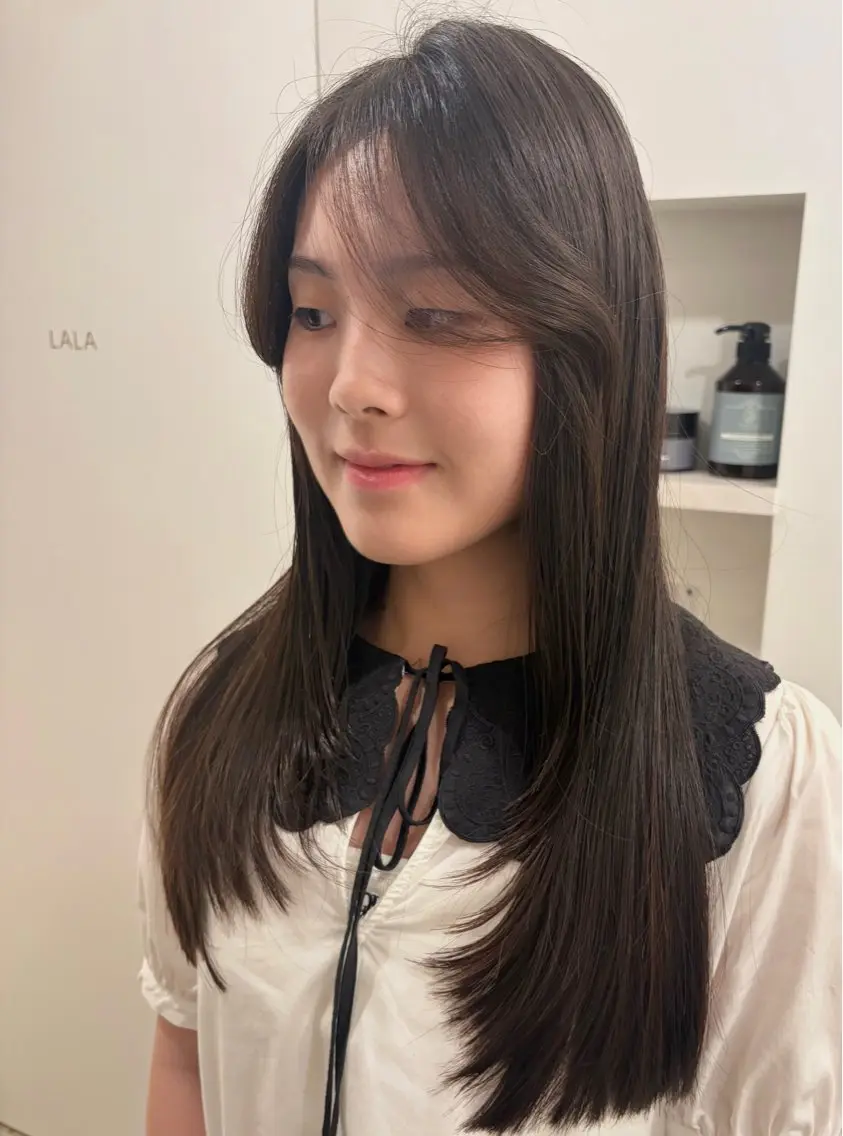 ロング カット porto まなみのヘアスタイル