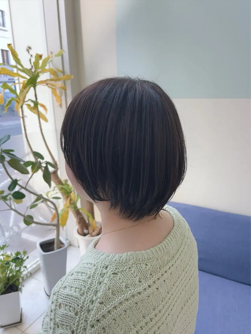 ショート カラー ショートボブ ハイライトカラー ボブ ハイライト ショートヘア カット ヘアカラー トリートメント 林 真之介のヘアスタイル