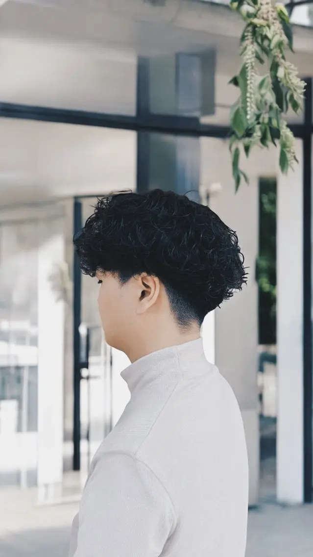 ショート カラー パーマ メンズ バイエイト名古屋 星野ヒロトのヘアスタイル