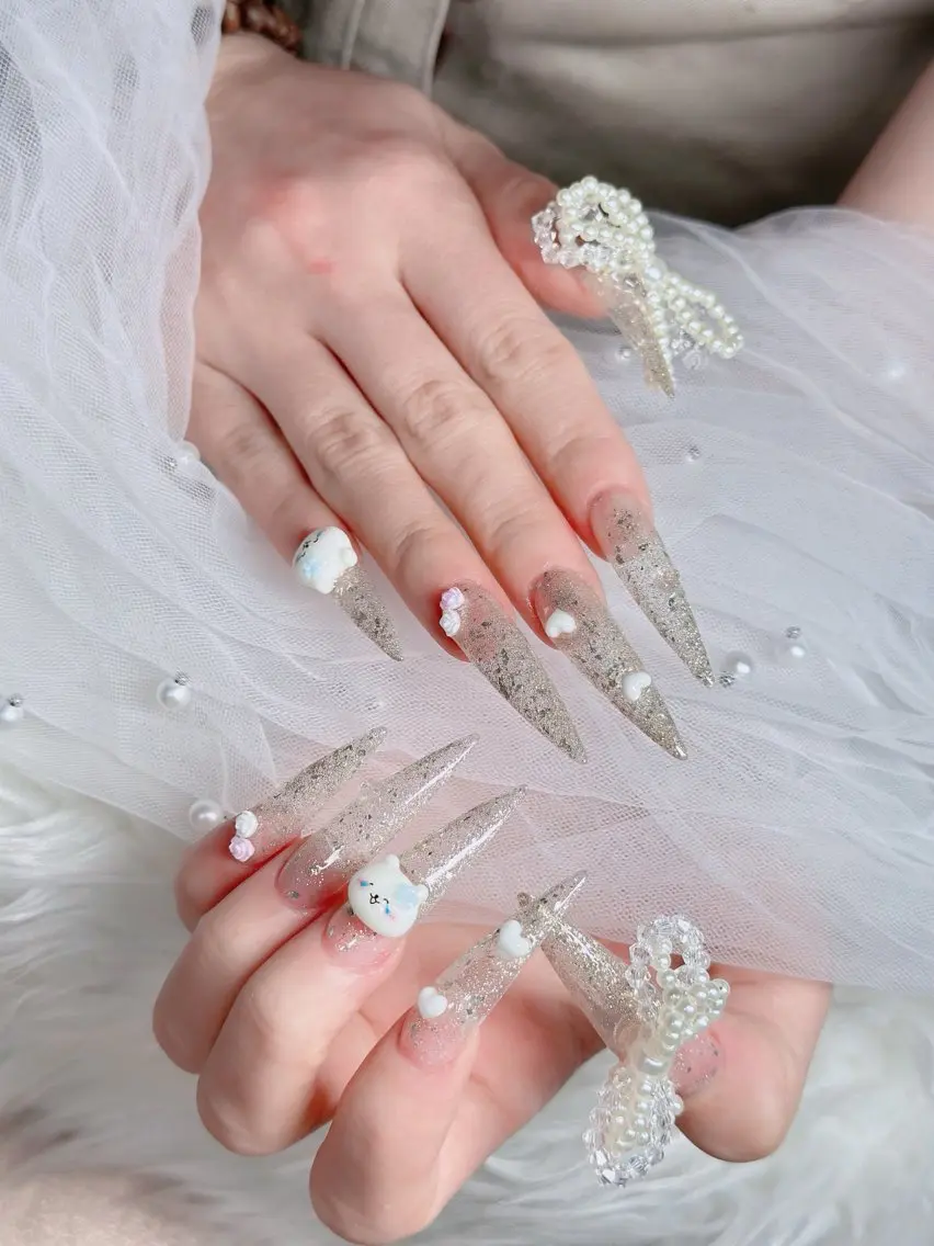 マツエク・マツパ 韓国風マツエク ハンドネイル H.baby Nail Salonのネイルデザイン