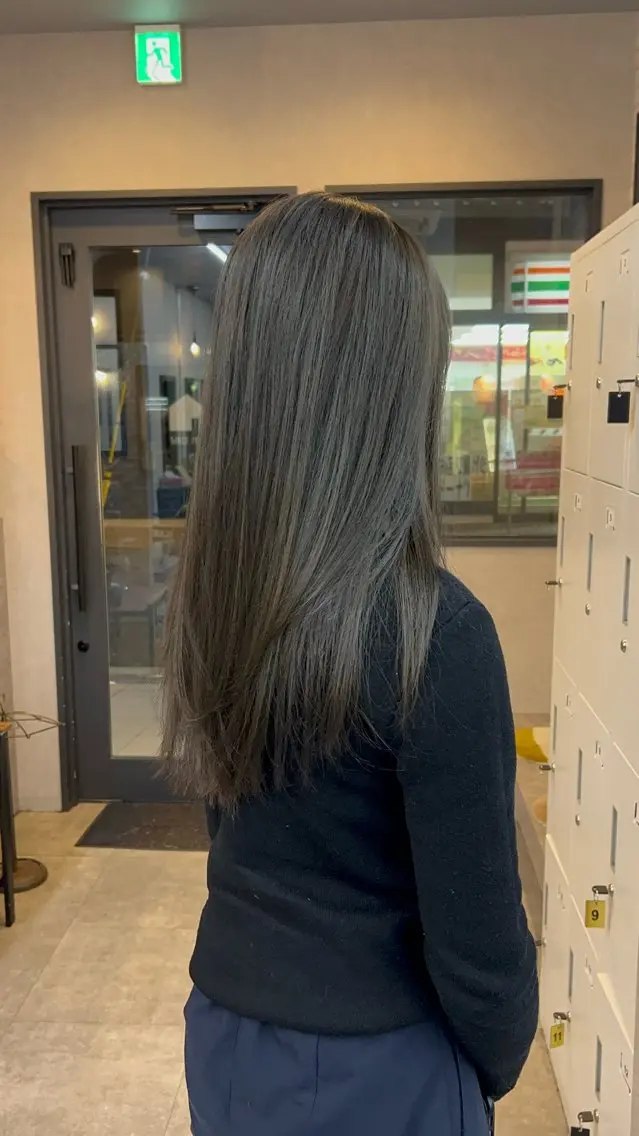 セミロング カラー カット ヘアカラー トリートメント いなみね はるきのヘアスタイル