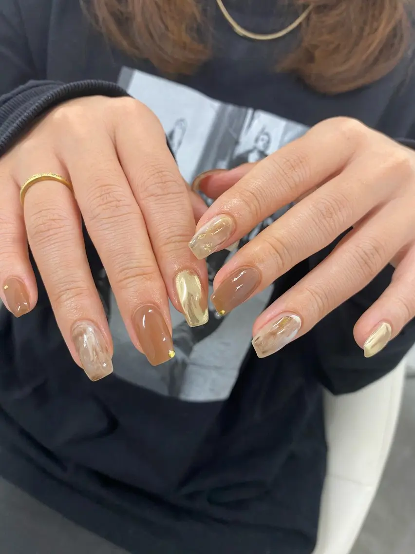 ネイル ニュアンスネイル ハンドネイル _white 上本町店のネイルデザイン