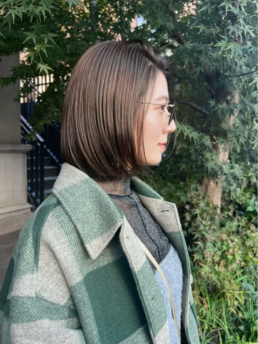 ショート カラー 切りっぱなしボブ ベージュカラー ブリーチ ダブルカラー ブリーチなしカラー メンズヘア/大人男子 /ナチュラルのヘアスタイル