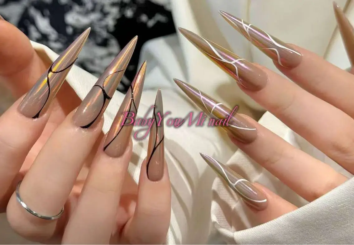 ネイル オーロラネイル チークネイル 成人式 フットネイル フレンチネイル ハンドネイル BabyYouMi nailのネイルデザイン