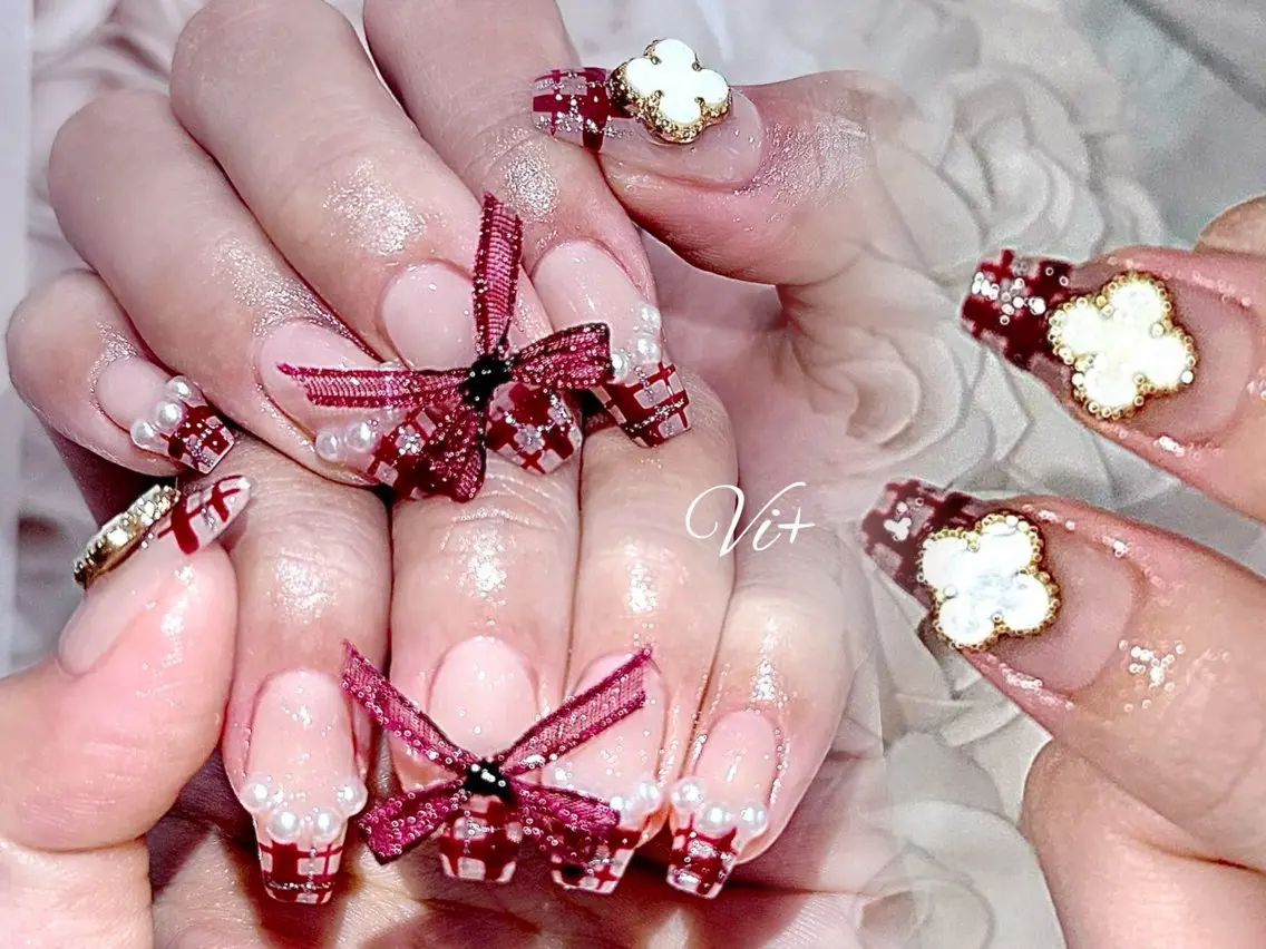 ネイル ハンドネイル ✨Nailsalon Vi+✨のネイルデザイン