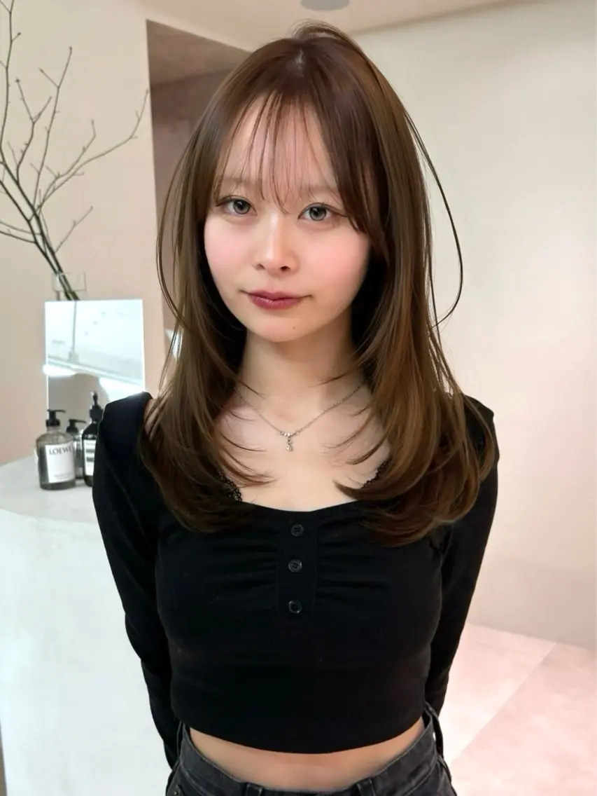 ミディアム ミディアムレイヤー レイヤーカット カット ヘアカラー トリートメント レイヤーカット/大阪 /梅田/執印悠太のヘアスタイル