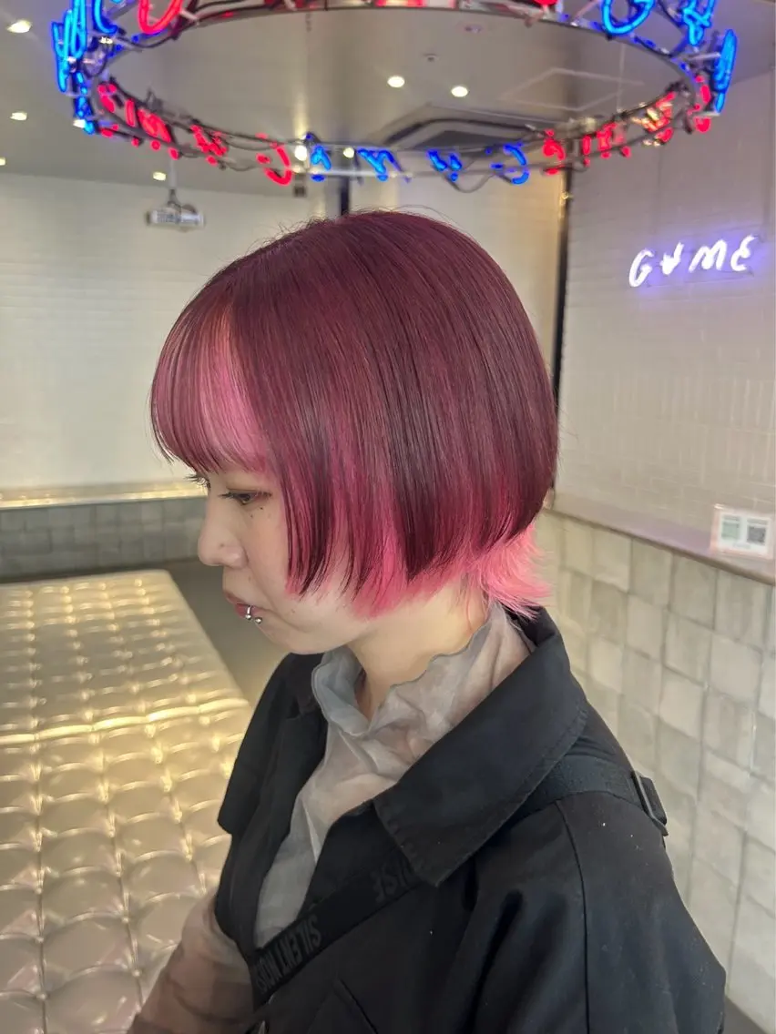 ショート ボブ エクステ 外国人風カラー レイヤーカット ショートヘア ヘアカラー トリートメント MiRI💜地毛級 エクステ✖似合わせ技のヘアスタイル