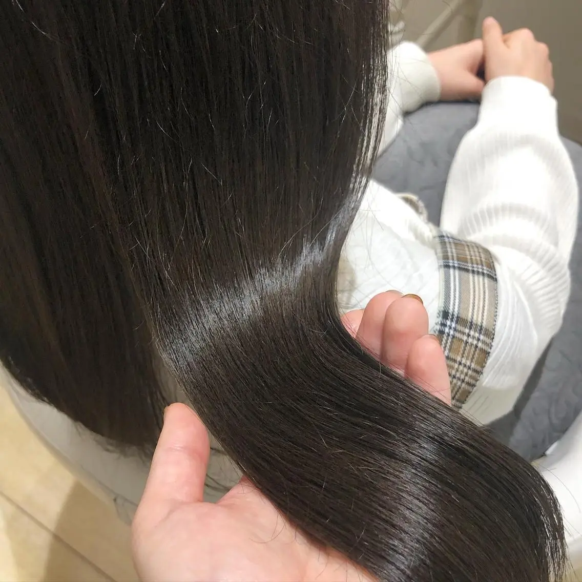 【髪の毛補修＆回復ケア】🌟選べるうる艶超音波トリートメント🌟×✂️カット✂️の写真