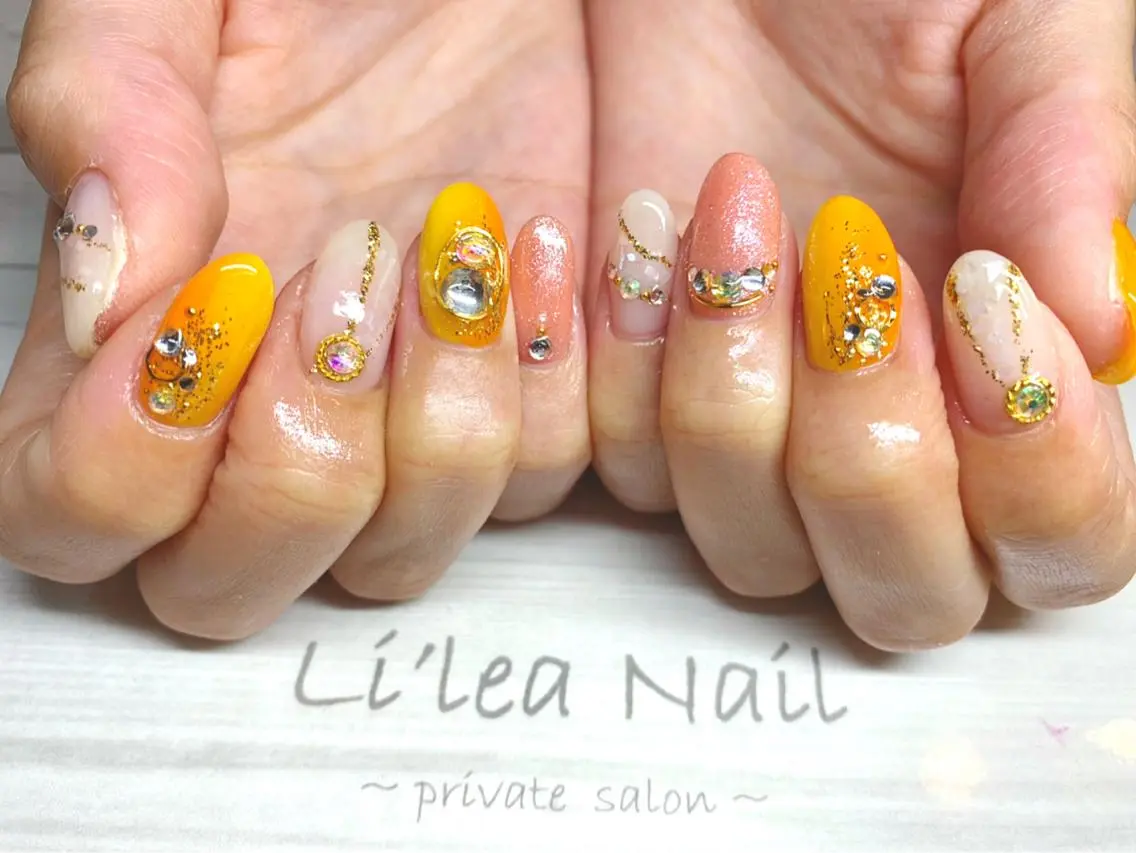 ネイル Li'leaNail AINAのネイルデザイン