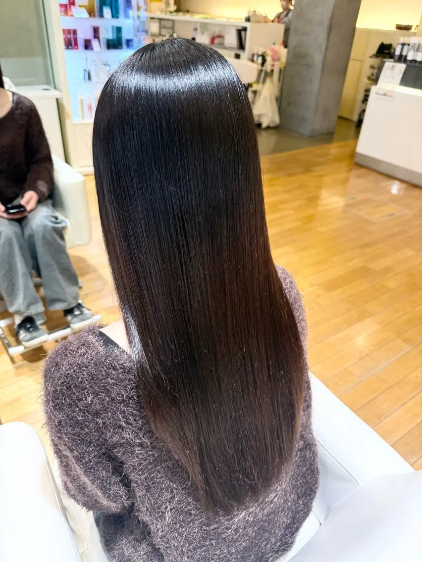 パーマ ストレートパーマ femme 當田 莉央のヘアスタイル