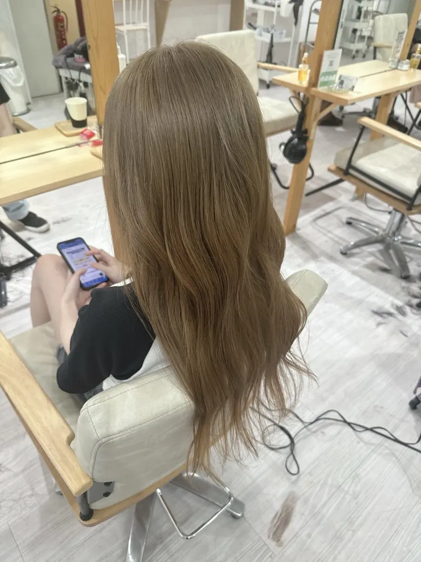 ロング カラー ヘアカラー トリートメント NANAMI 【Rico】のヘアスタイル