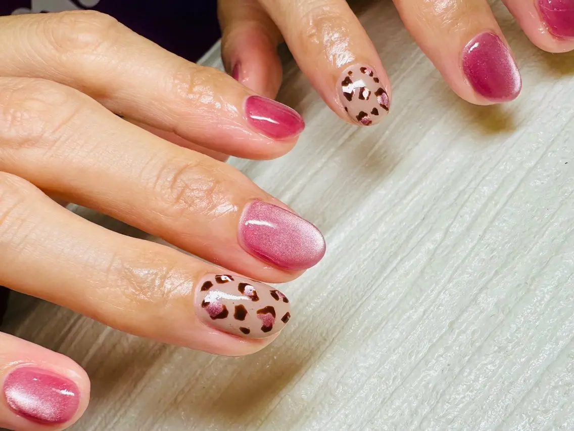 ネイル アートネイル マグネットネイル Nail salon Modeのネイルデザイン